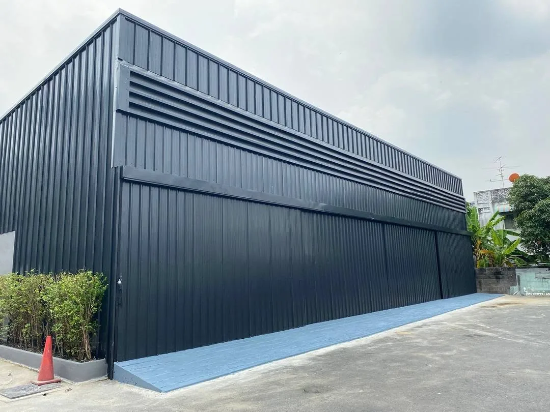 Warehouse / Parking Yard for Rent in Soi Chokchai 4 – 180 sq.m. | 55,000 THB/Month